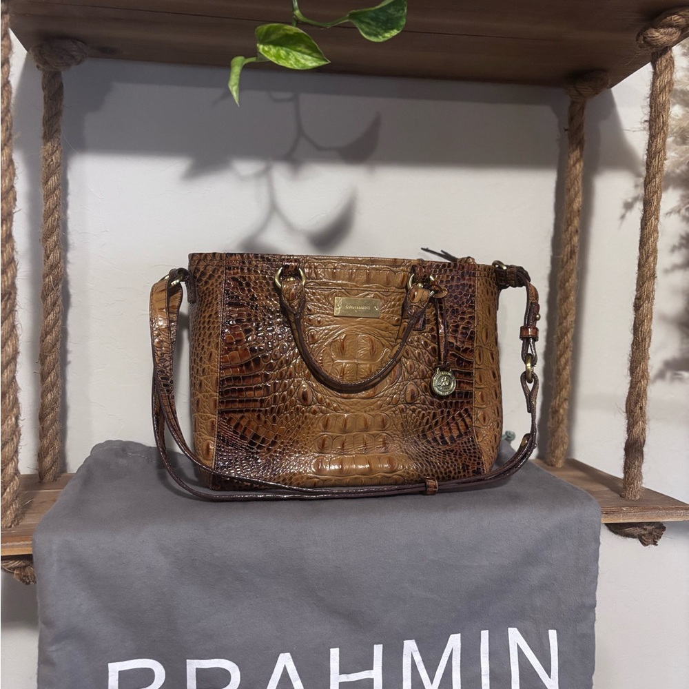 Brahmin Brown Shoulder Bag with Textured Leather and Thin Strap